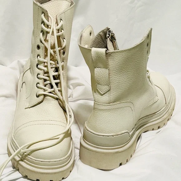 Sz 12 Steve Madden 'The Guard Boot' Cream - Picture 8 of 16